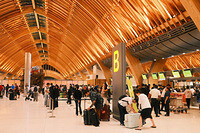0206-2215-DSCF2323